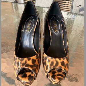 Guess Leopard Print Peep Toe Stiletto Pumps (Size 7)